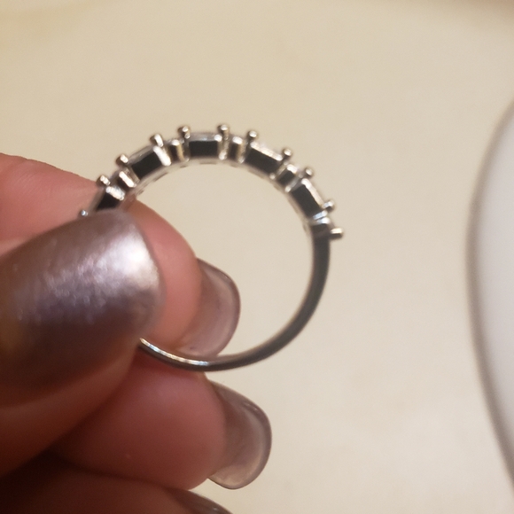Wedding Band - Picture 4 of 4